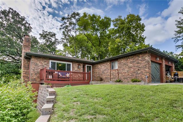 6814 Cross Road - Photo 1