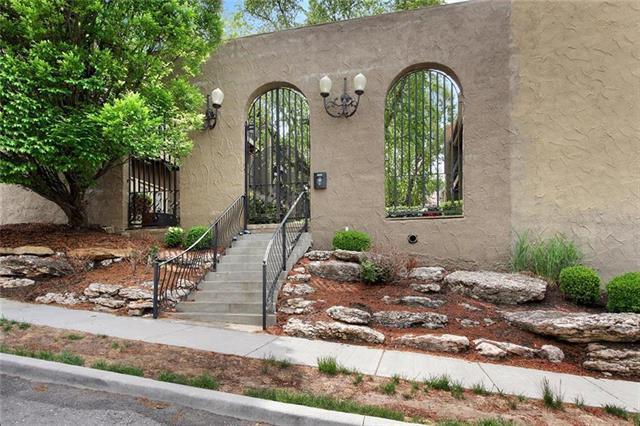 1111 46th Street - Photo 1