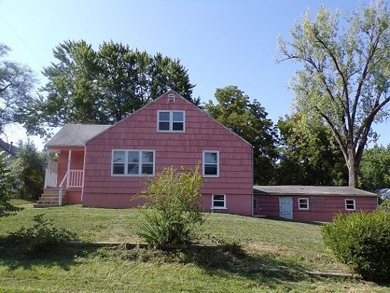 1207 Sea Avenue - Photo 1