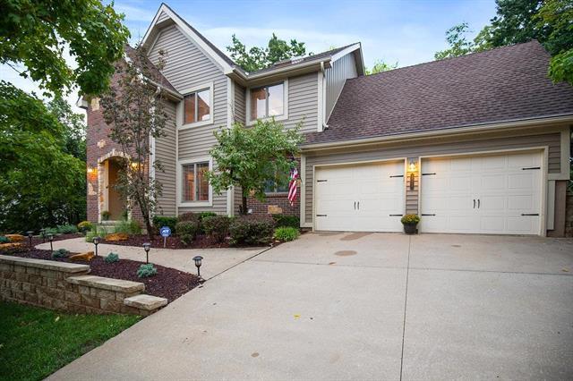 5529 Noland Road - Photo 1