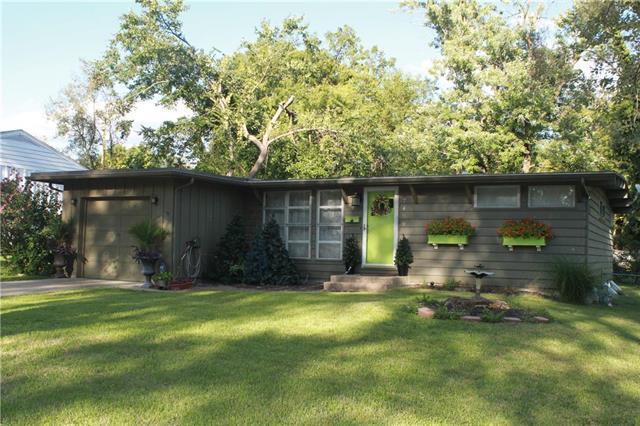 7429 Riggs Lane - Photo 1