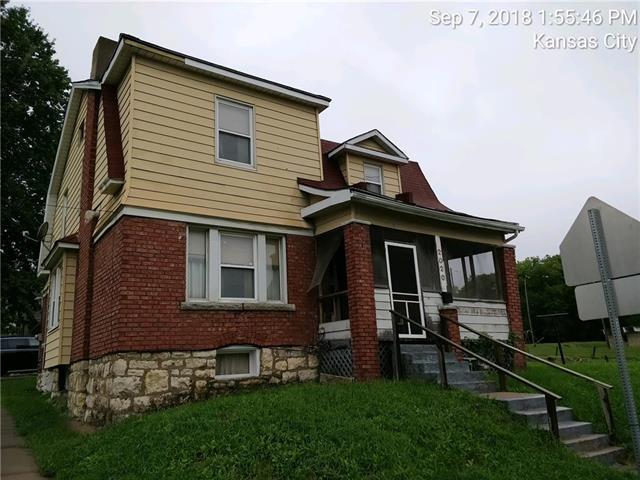 2020 3rd Street - Photo 1