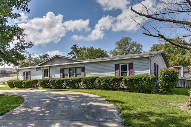 105 Countryside Road - Photo 1