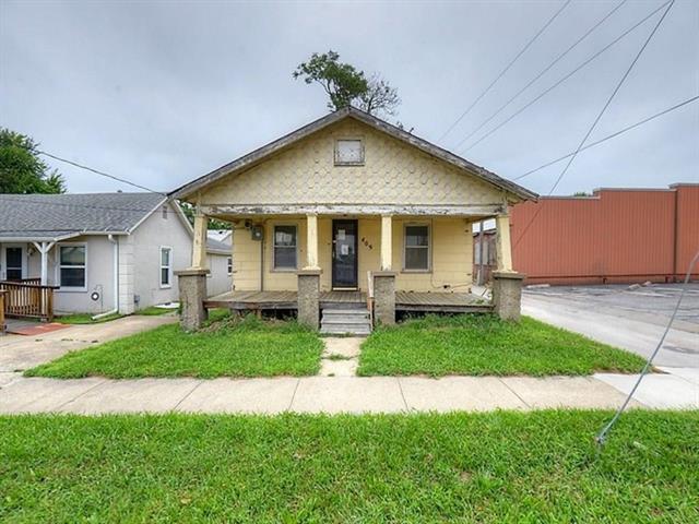 409 5th Street - Photo 1