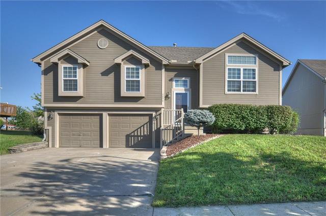 7804 109TH Circle - Photo 1