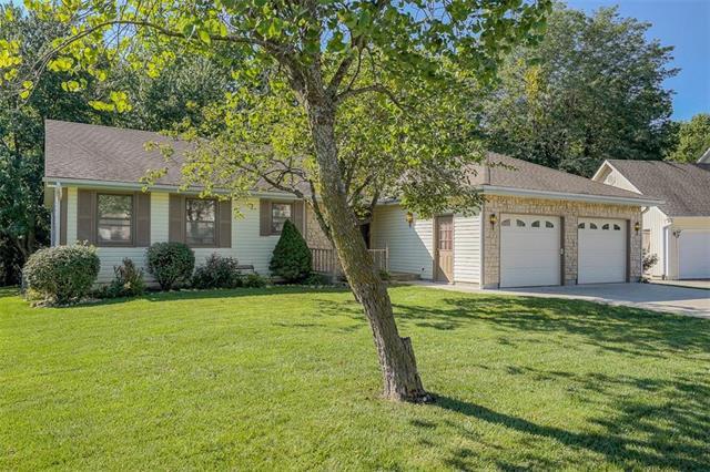517 Station Drive - Photo 1