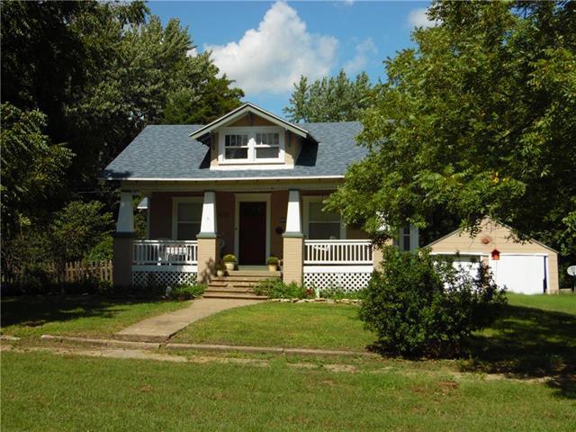 2762 Main Street - Photo 1