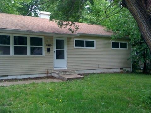 11419 Manchester Avenue - Photo 1