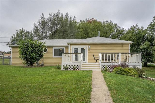 1508 3rd Avenue - Photo 1