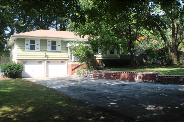 15902 Allen Avenue - Photo 1