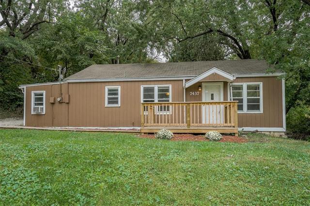7437 Riverview Avenue - Photo 1