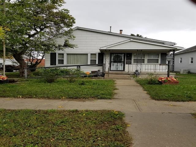 313 Indiana Avenue - Photo 1