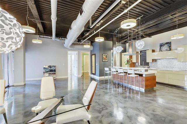1101 Walnut Street - Photo 1
