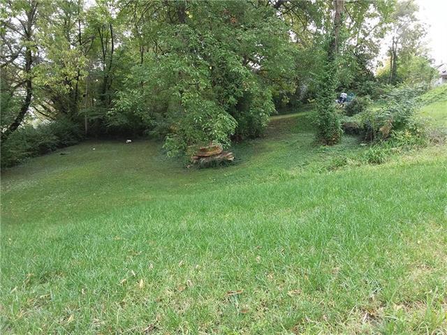 105 Maple Street - Photo 1