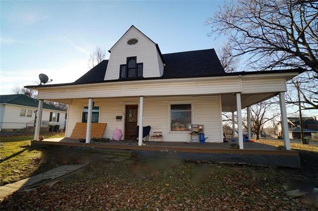 108 Main Street - Photo 1