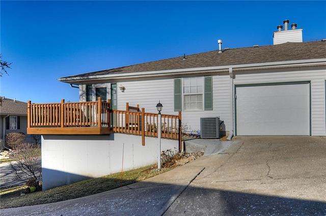 320 Hansen Court - Photo 1