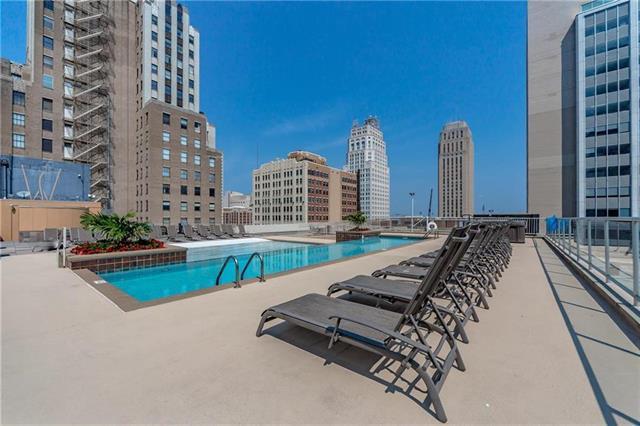1101 Walnut Street - Photo 1