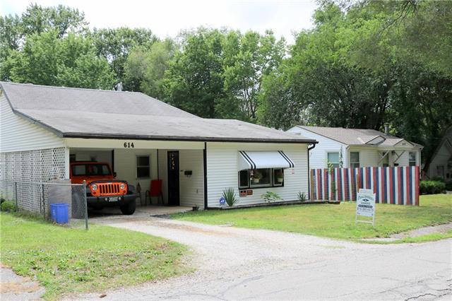 614 C Street - Photo 1