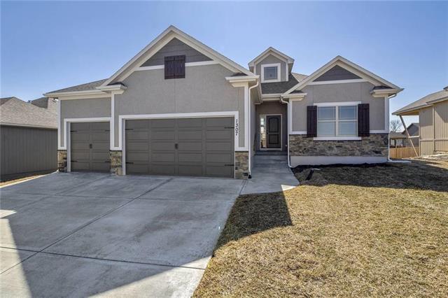 1309 Lindenwood Drive - Photo 1