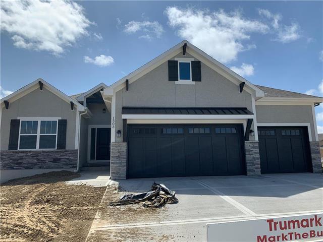 1303 Pecan Drive - Photo 1