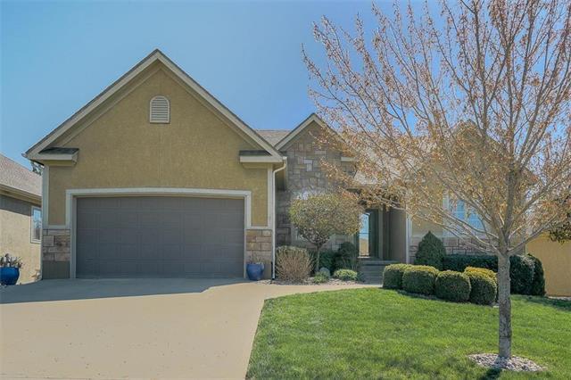 1711 Hedgewood Drive - Photo 1