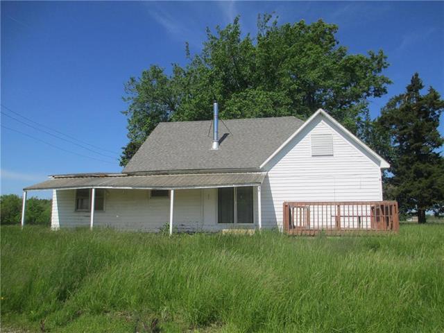 1111 14004 Road - Photo 1