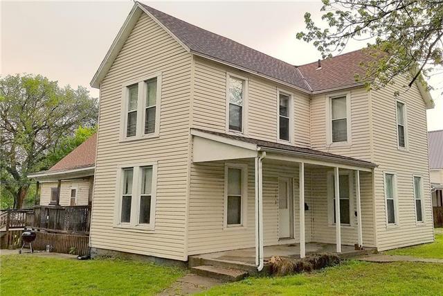 302 6th Avenue - Photo 1