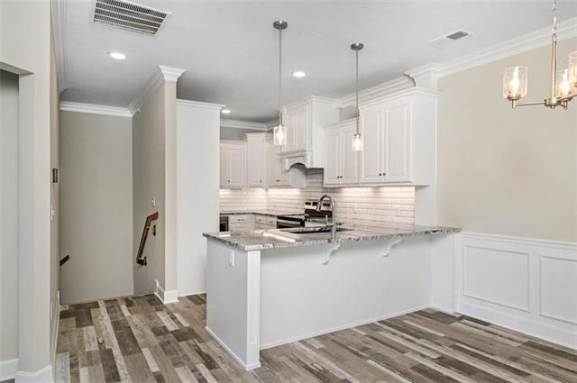 16018 Fontana Street - Photo 1