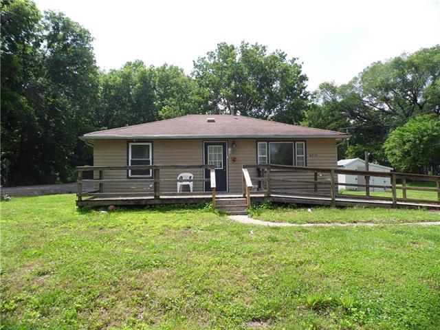 8210 Corliss Road - Photo 1
