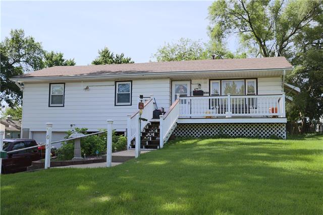 905 Michigan Street - Photo 1