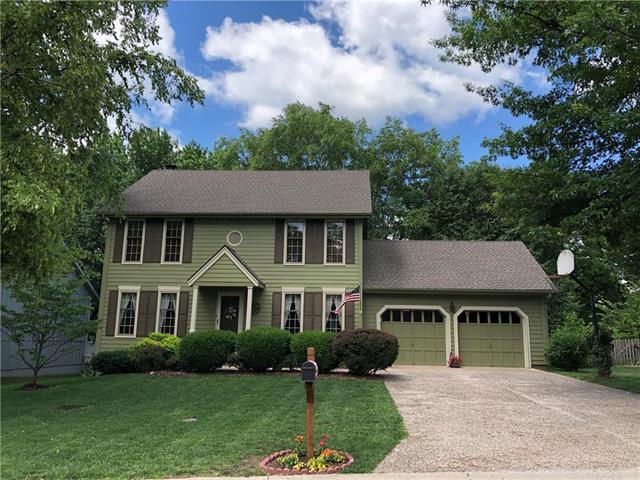 313 Lincoln Street - Photo 1