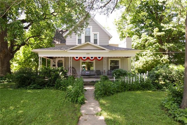 1200 Chestnut Street - Photo 1
