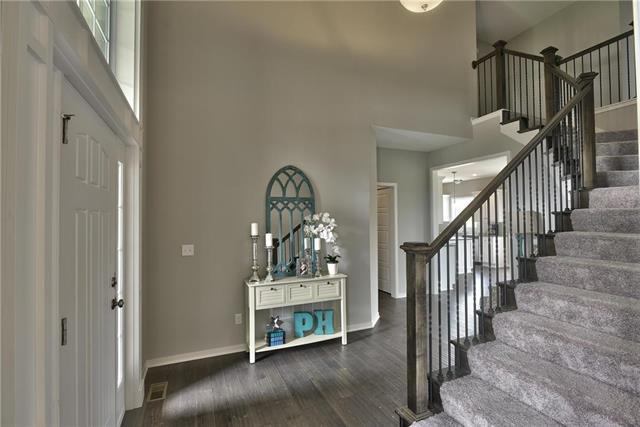 12800 Sewell Avenue - Photo 1