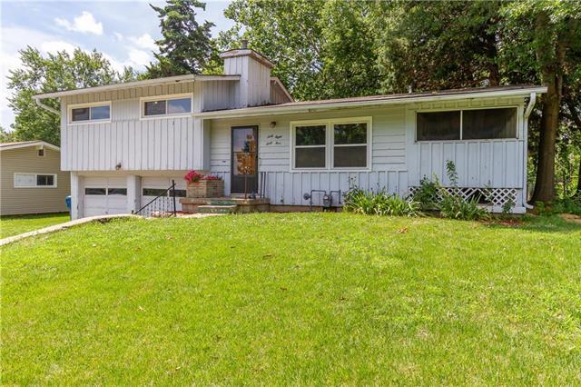 6864 Montrose Avenue - Photo 1