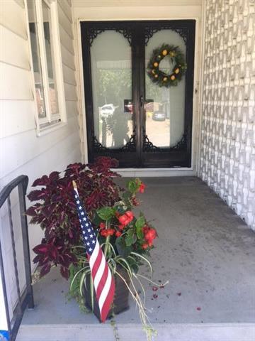 605 Marion Lane - Photo 1