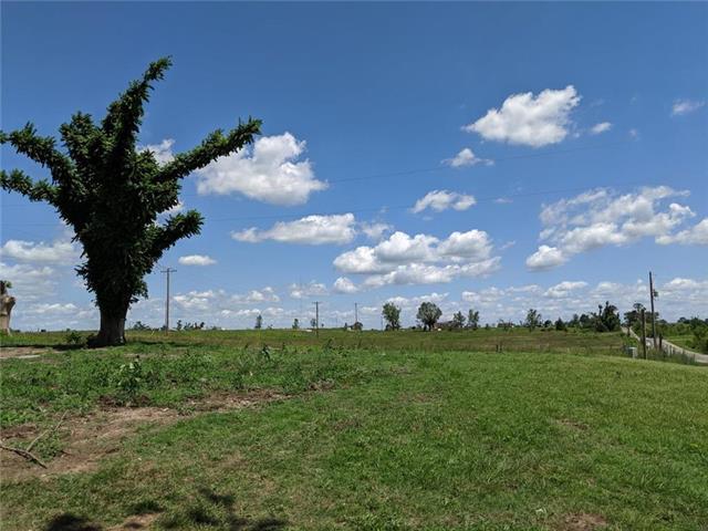 20624 Golden Road - Photo 1