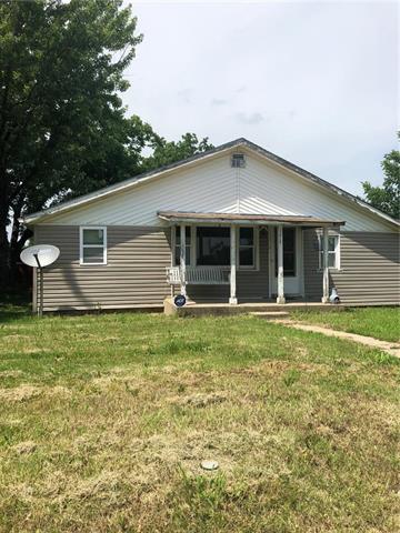 1420 Shawnee Street - Photo 1