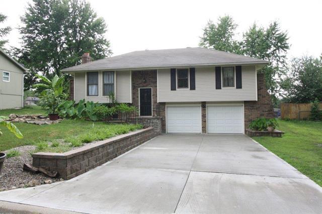 610 Zay Drive - Photo 1
