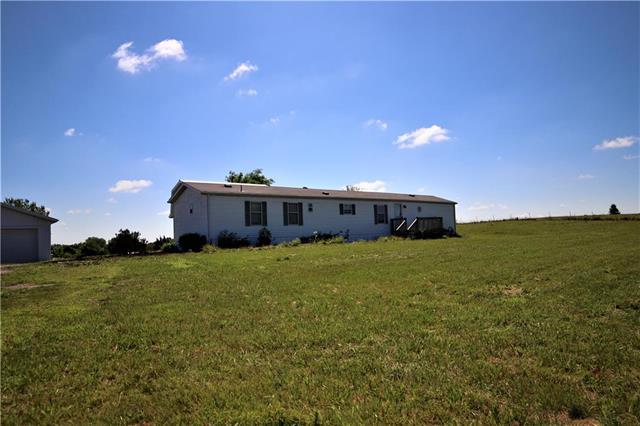 5732 33 Highway - Photo 1