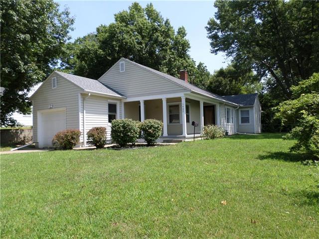 1402 3rd Street - Photo 1