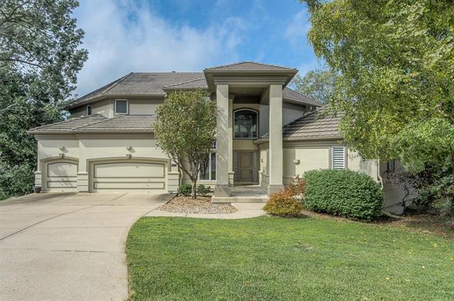 5850 Spinnaker Point - Photo 1