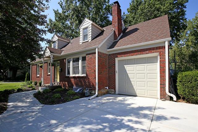 4944 Fairway Road - Photo 1
