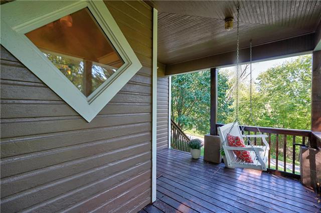 132 Cliff Drive - Photo 1