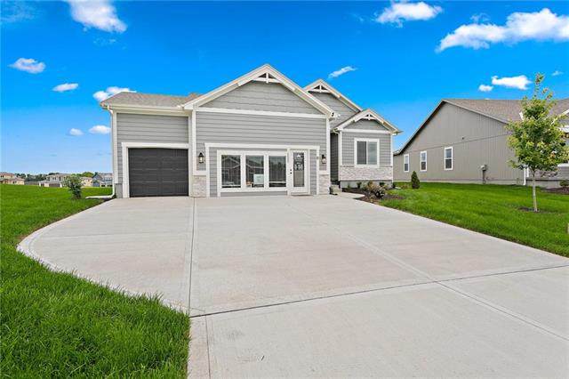 1533 Arbor Creek Drive - Photo 1