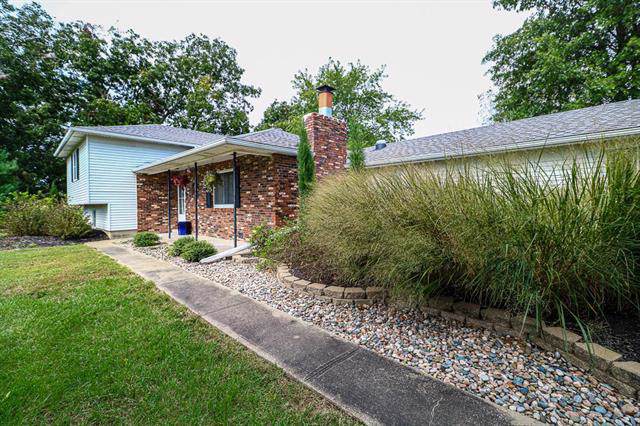 814 Lincoln Street - Photo 1