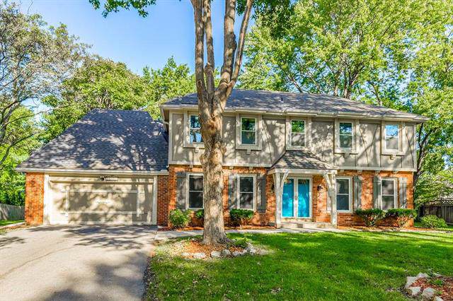 10222 Oakmont Circle - Photo 1