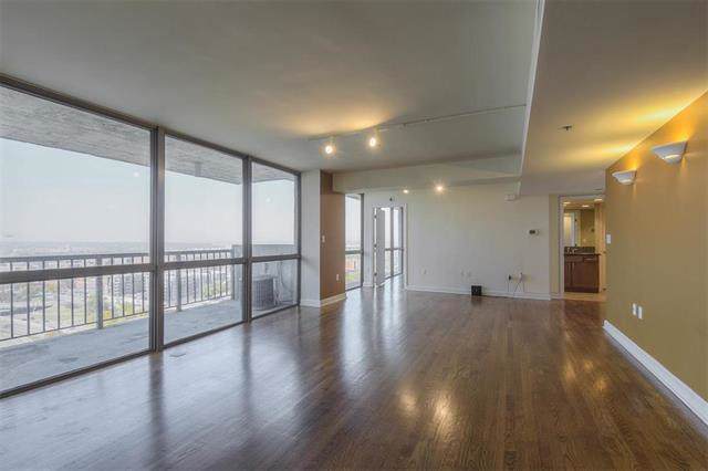 600 Admiral Boulevard - Photo 1
