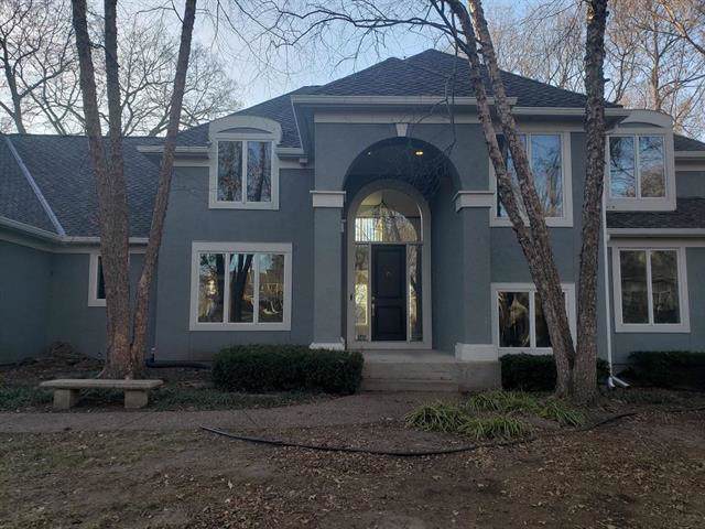 16820 Country Club Drive - Photo 1