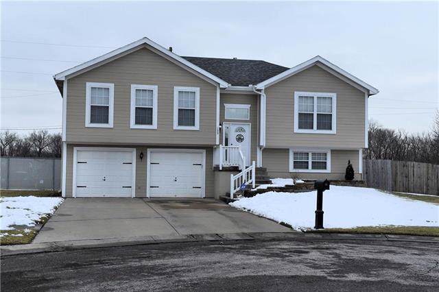 109 182ND Street - Photo 1