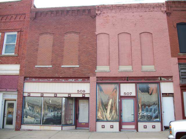 507-09 Oak Street - Photo 1